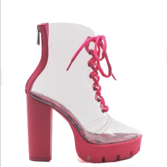 💖 LACE UP BOOTIES 💖 - Picture 3 of 6